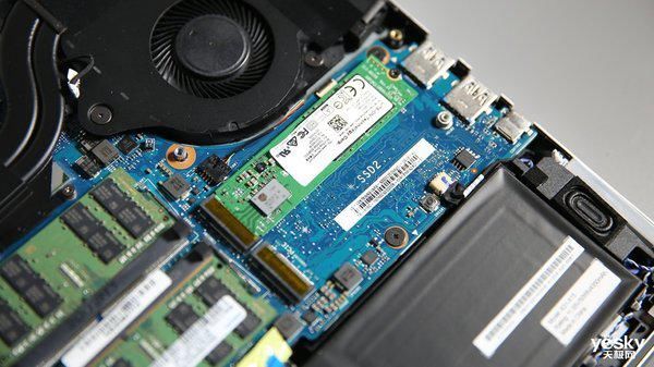 F117|机械师【战空】F117-X评测:有颜有料又能打的游戏本