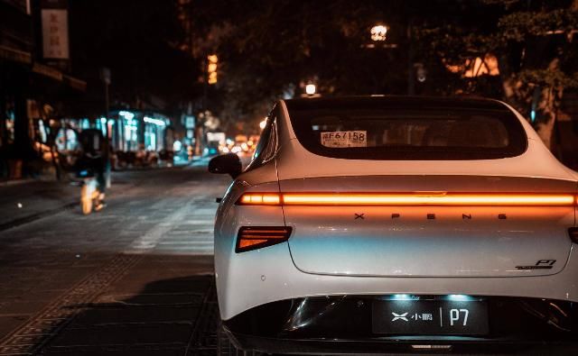  寻味|寻味成都 | 一座来了就不想走的城，一台开了就不想下的车