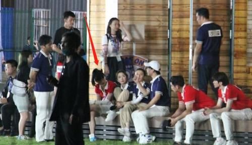  嘉宾|跑男迎来腿最长嘉宾，杨颖蔡徐坤不敢和她同框，看清是谁：打脸了！