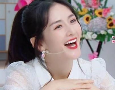  综艺节目|谢娜首档直播综艺节目，获得数亿点赞，直播中贯彻招牌的“娜式”综艺作风