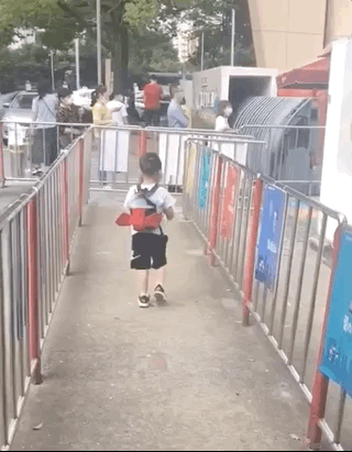 家长|「2020神兽开学图鉴」：看完幼儿园监控，家长群炸了哈哈哈哈