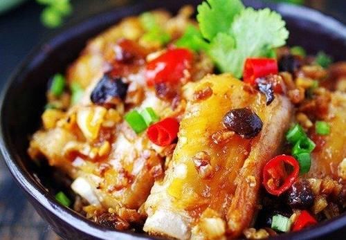  超级|夏天餐桌上的超级下饭菜，香、辣、鲜，来一碗米饭，真是享受啊！