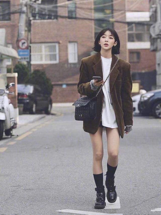 色调|还在为穿搭过于繁杂而困恼吗?是时候为你的穿衣搭配做做减法了