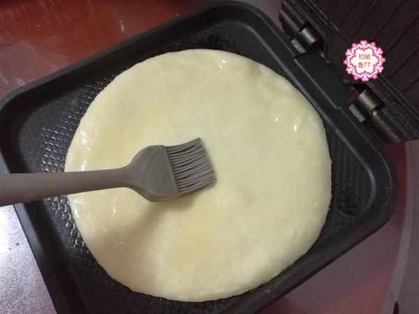  适量|电饼铛烙饼总发硬？记住这个窍门，个个松软起层，比手抓饼还好吃