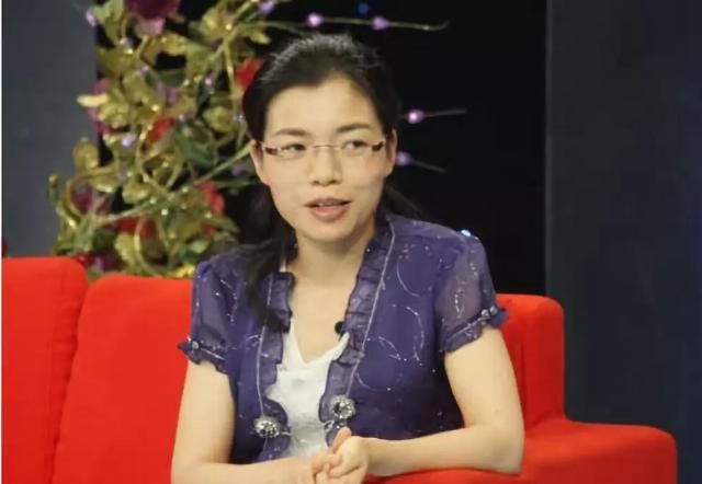 网站|乱夸、诱骗、软逼...“婚恋网站第一股”何时成了骗子的摇篮?