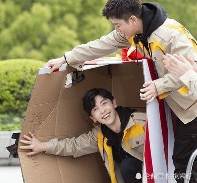  挑战|《极限挑战》收官，邓伦现场哭成泪人，表示会做一辈子的好弟弟