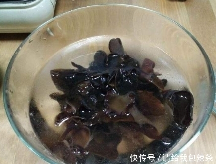 木耳|泡发木耳,百分之九十的人都做错了!学会这样做,方便又省事