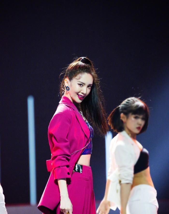 节目当中|?《浪姐》已经接近尾声,才发现默默无闻的她才是最大赢家