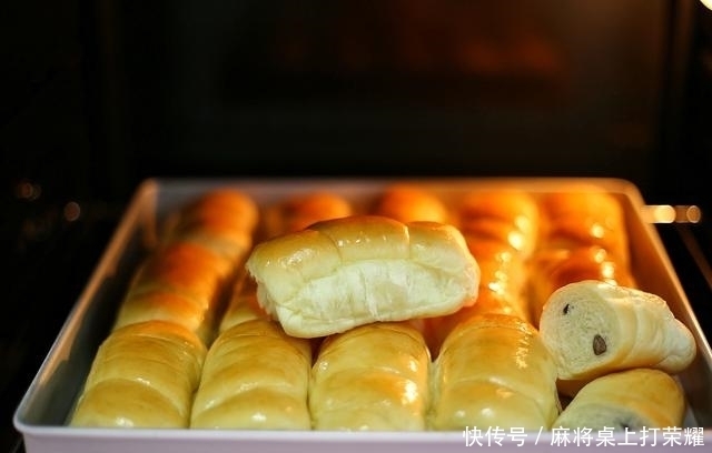 耐高糖酵母|学会用这种方法做面包,拉丝效果极佳,绵软又香醇,不信你也试试