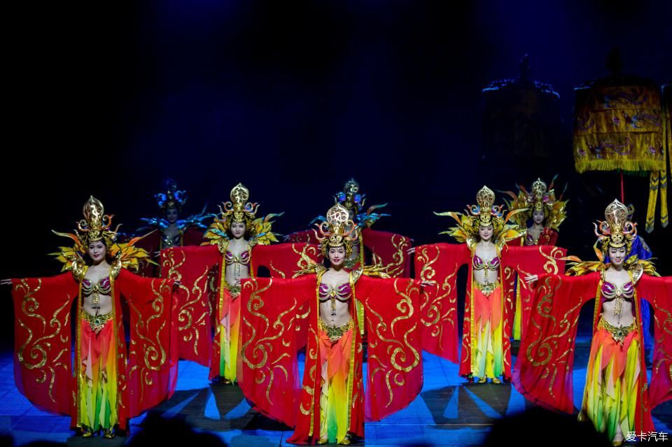  主题酒店|杭州有很多美景与动人的故事，宋城千古情的表演也非常震撼