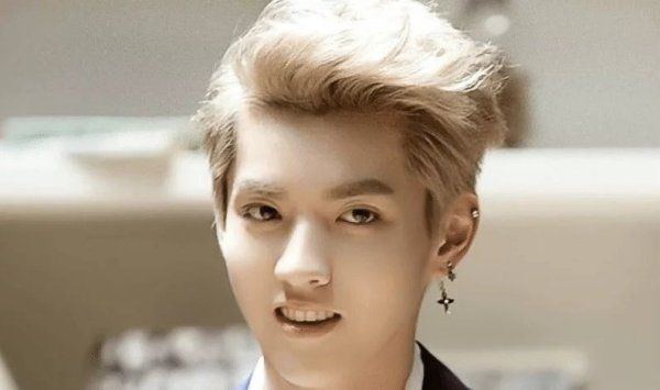  张艺兴|时隔数年, “归国四子”再排名, 张艺兴超车鹿晗排名第1, 谁第4?