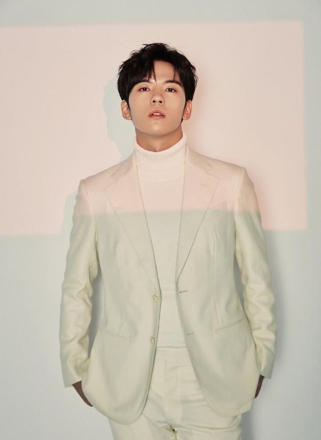 有人|仝卓工作室回应从业人数一人:就不能有人管理了?