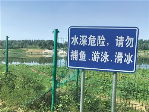 保洁|野钓者乱扔垃圾随地小便 保洁压力大