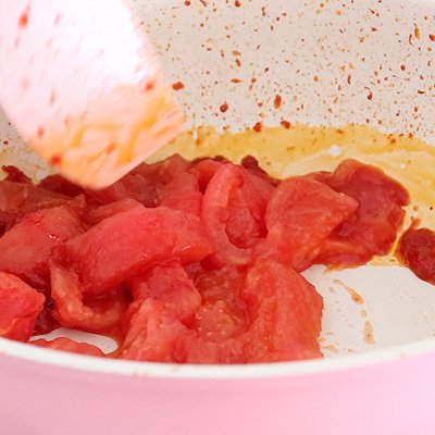  造型|番茄金针菇牛肉汤、造型饭团