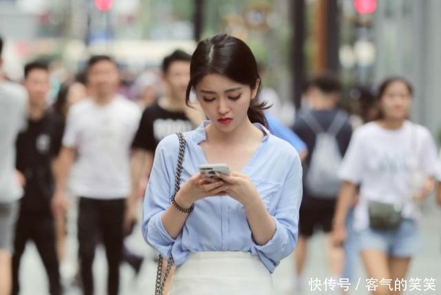 走心|适合静静阅读的情感句子,字字精美走心,让人心疼的文字