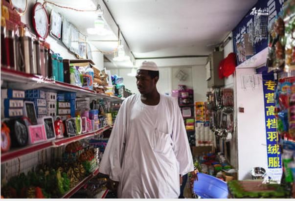  埃及|非洲人来中国旅游，一下飞机就大叫，最后还住进了医院