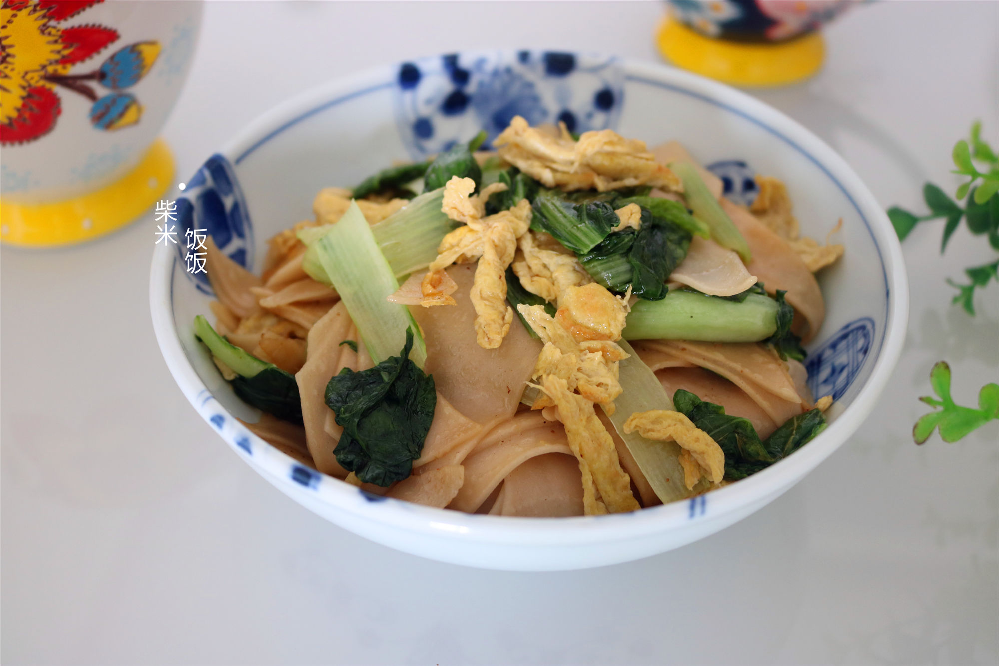 手餐|上班族的快手餐,一煮一炒,简单好吃,做一锅解决全家人的饭