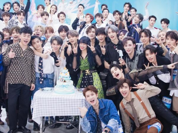  选手|程潇晒《少年之名》合照，看到选手真实颜值，网友：都长一个样