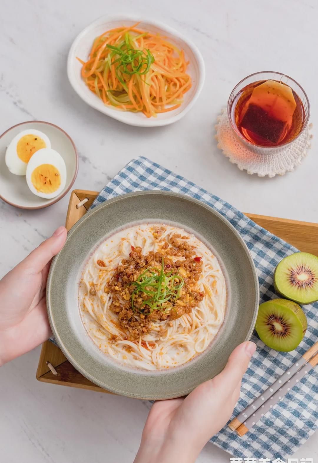 香绝|早餐别只喝豆浆了！这新吃法香绝了，简单又省心