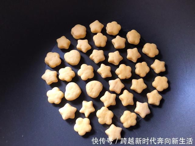  步骤|“南瓜小面包”一口一个超好吃，附做法和配方