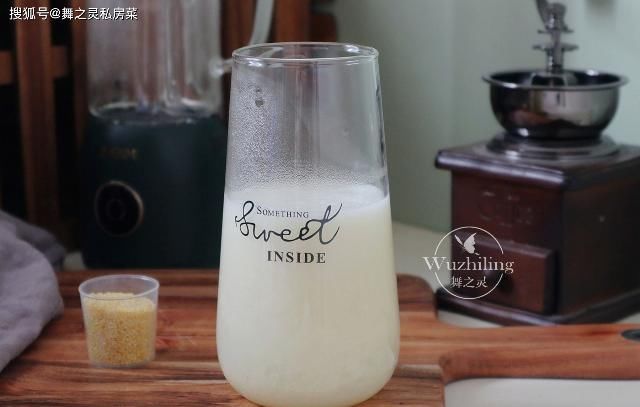 豆浆|秋天,早餐别再喝豆浆,每天一杯“营养糊”,胃暖暖,气色好