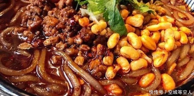 做法|教你在家做酸辣粉,味道酸辣爽口,好吃又开胃,做法超简单