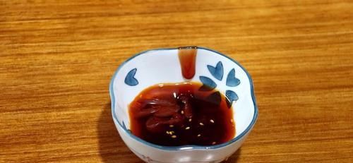 鹌鹑蛋|鹌鹑蛋别光卤着吃了，教你一种新做法，一口一个，一大盘不够吃