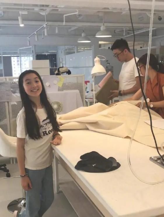  夏天|《爸爸去哪儿》夏天大变样，10岁就上大学，老爸夏克立很骄傲