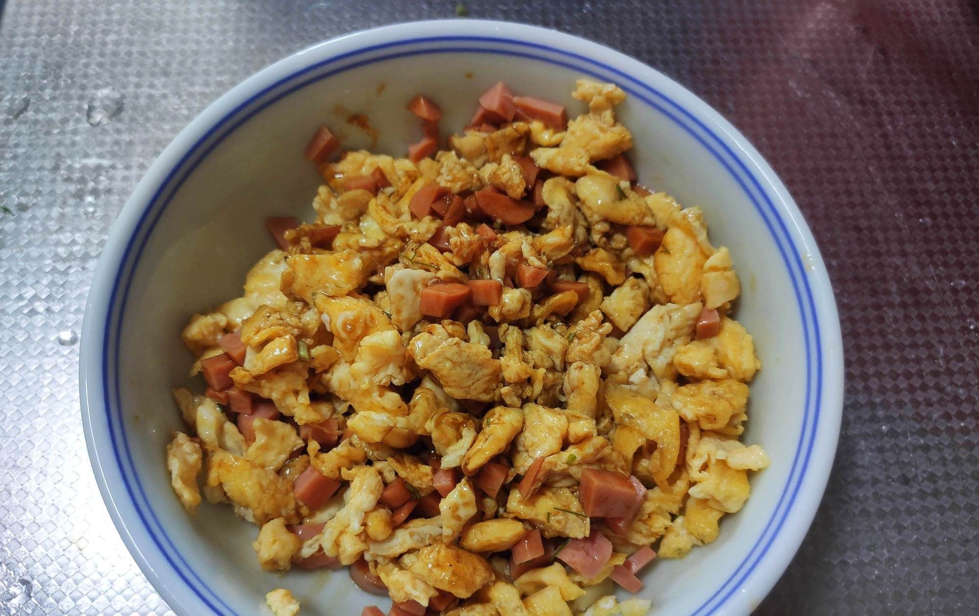  搅拌均匀|夏天吃包子，我最爱这馅，自带清香倍鲜美，一顿吃仨不是难事