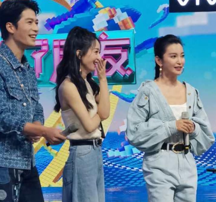  金子|《快本》新路透，王一博赵丽颖宣传新剧，杜华力要捧金子涵？