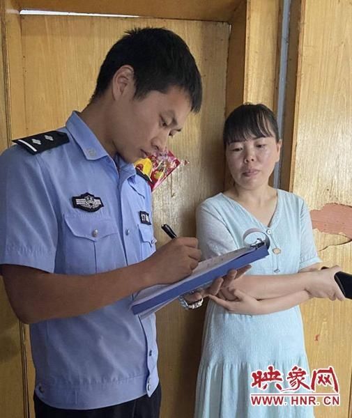  商户|平舆县：商户手机被盗 解放街派出所民警8小时破案追赃