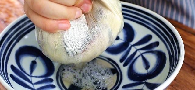  我家|我家每年都吃的“腌茄子”做法，1下子做10斤，吃半年都不坏