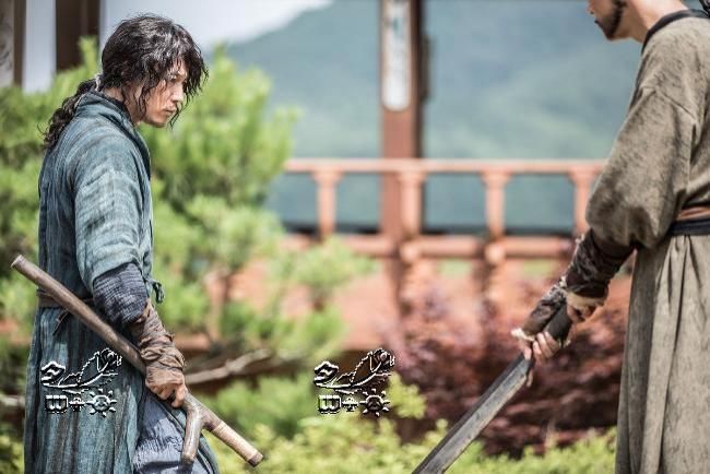  BTOB|《浴血剑客》张赫不用替身台词少，BTOB李旼赫压力大到哭