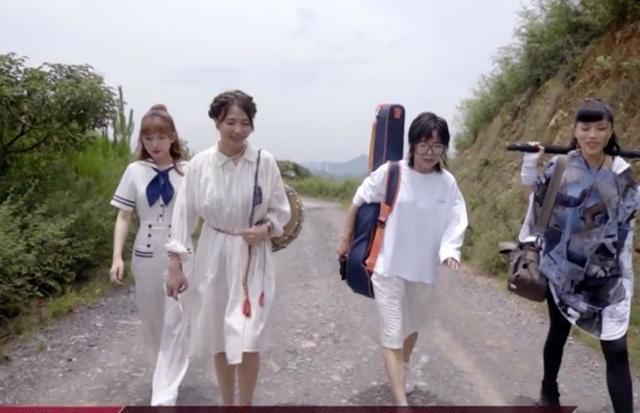  蓝盈莹|《浪姐》四公真相：蓝盈莹换团只是插曲，三位队长的改变才是正片