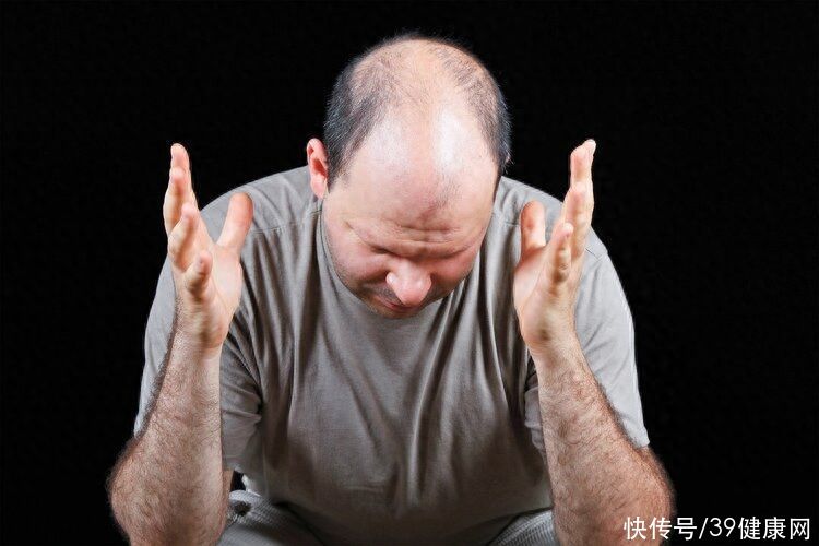 提醒父母以下5类病可能是老年病(提醒父母：这5种病属于“老年病”，过度治疗反而伤身，安然接受)