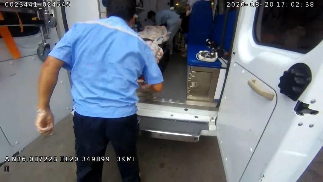 视频|青岛警方成功处置“8·20”劫持人质案 现场视频曝光