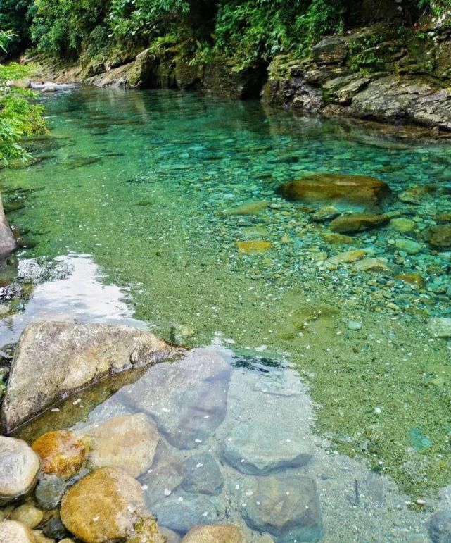 绝美|赶紧收藏！这几个附近的小众绝美玩水圣地！看了就想跳进去~