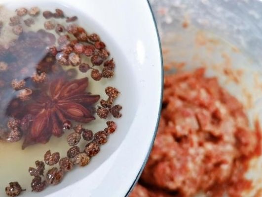  难怪|调饺子馅时，切记这2个要点，很多人不知道，难怪饺子不鲜也不香