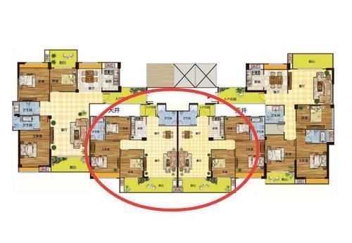 尽量|为什么买房尽量要选择中间两边的户型最好别碰,行内人来告诉你
