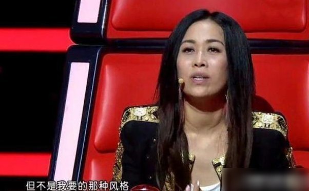 拒绝|她曾因长得丑蒙面上中国好声音,被那英拒绝,后来却高不可攀