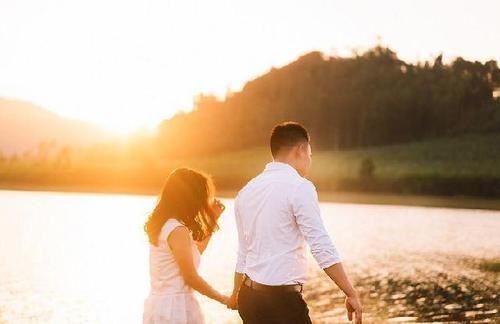 不值|女子相亲要五十万彩礼,相亲男怒怼“你不值这个价”