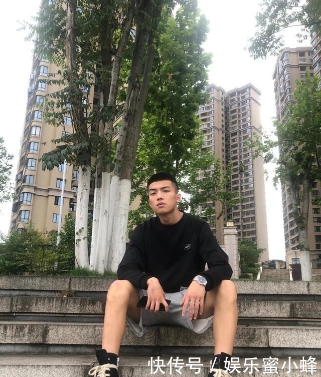 乘风破浪|芒果台火了《乘风破浪的姐姐》,又一档运动综艺,能火吗