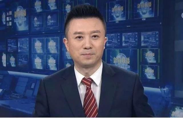  主持|新“国脸”？《新闻联播》新主持亮相，看完他的履历，我惊了……