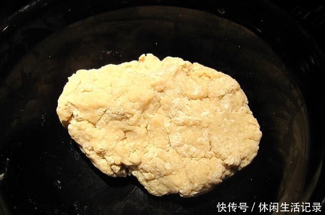 好吃|早餐面包这样做,孩子上学从不赖床,5分钟出锅,简单营养又好吃