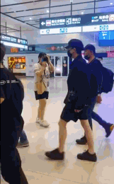  出轨|“方一凡”周奇恋情曝光？何猷启出轨？万茜车祸骨折12天后就复工？