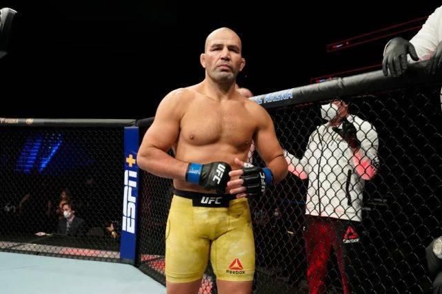  琼斯|专题 | 轻重量级的“后乔恩·琼斯时代”