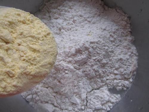  错过|这个不能错过，简单蒸一蒸，1咬满口香清肝又明目，老人多吃