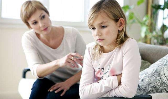 孩子|那些被父母从小吼骂的孩子,长大后都怎么样了?第二种最让人心疼