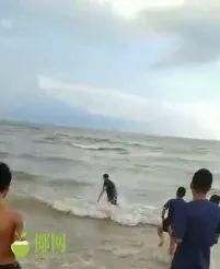  临高|视频疯传！临高一22岁男子海中溺亡？警方介入调查→