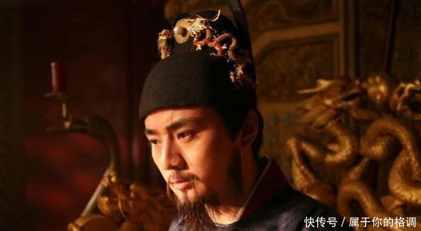 儿时|他因儿时的玩笑而成了皇帝，继位前夕，妻子叫他不要吃宫中饭菜！